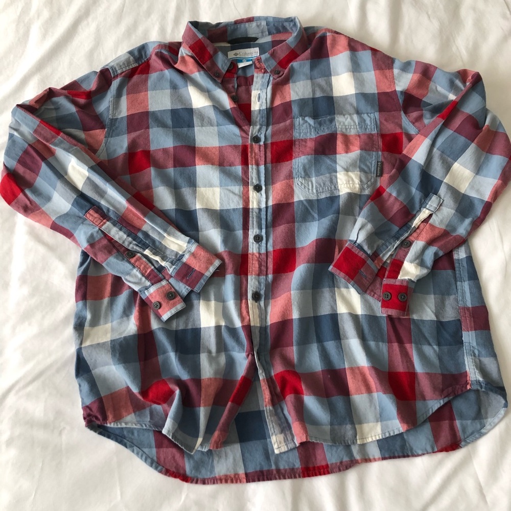 Men’s Columbia button up